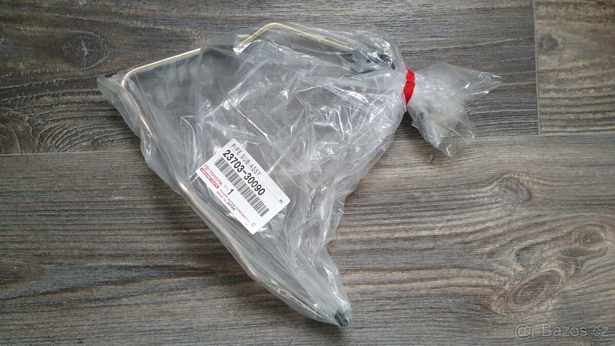 Toyota Land Cruiser 150 - palivové trubky