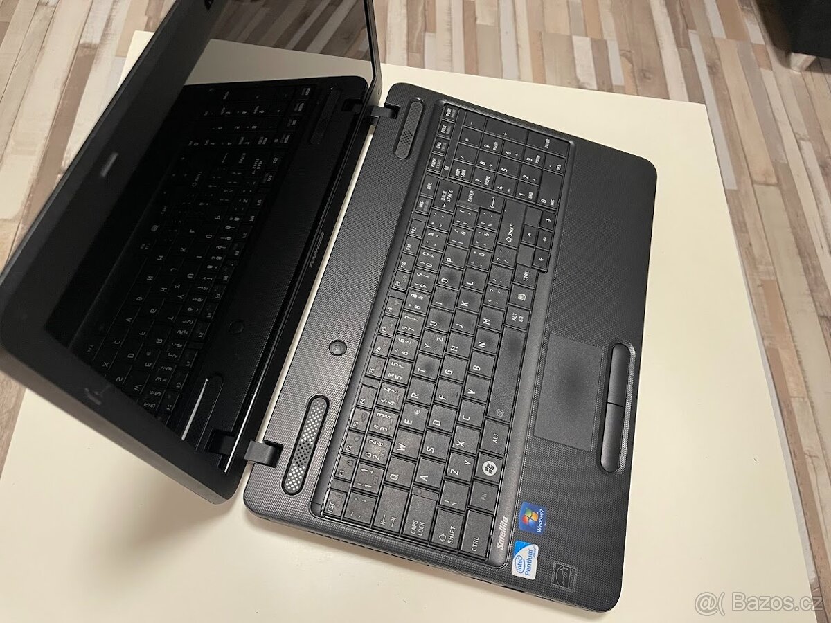 TOSHIBA Satellite C650 - 15Z - 3