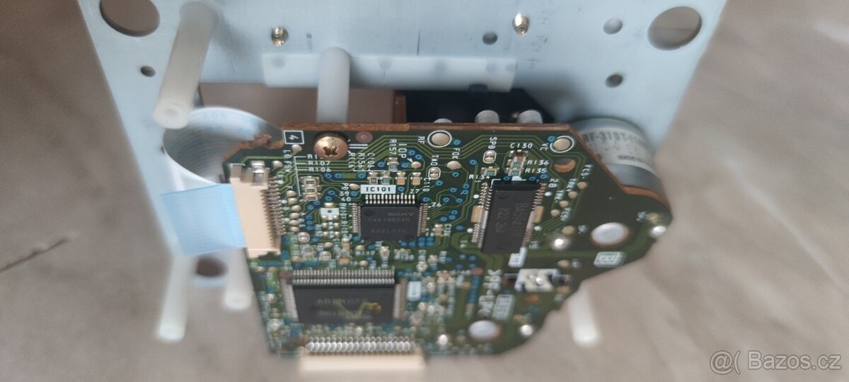 Leser od HiFi věže Sony RX 77 - 3