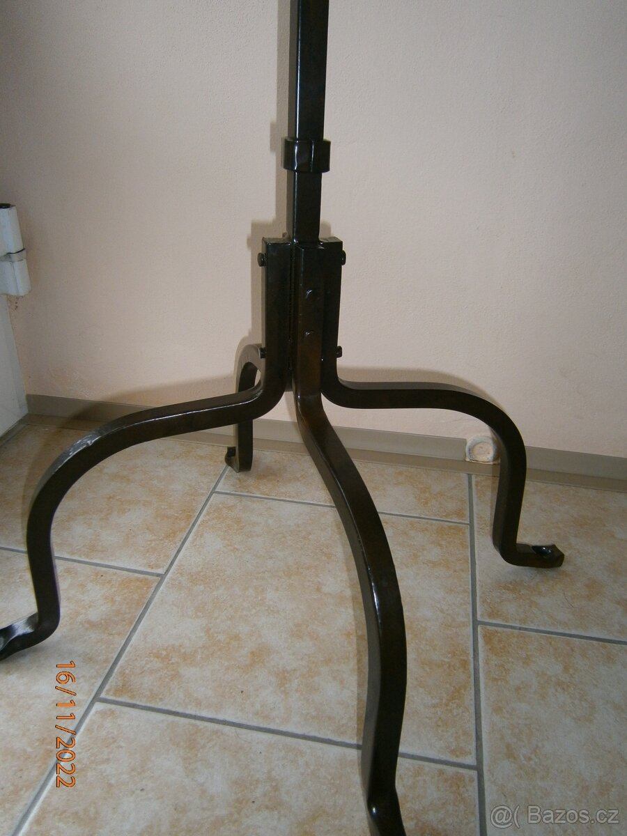 Prodám vysoký svícen - 3