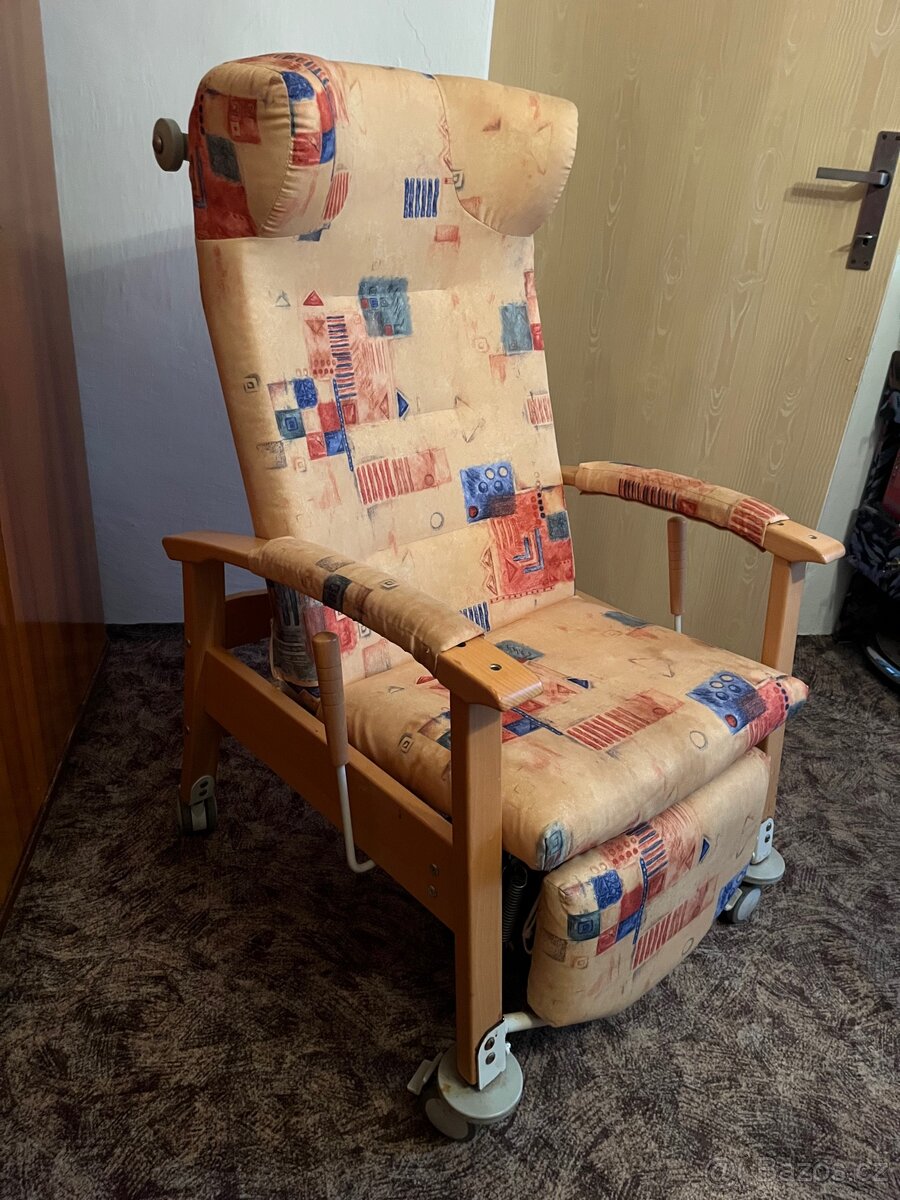 Polohovací křeslo.. - 3