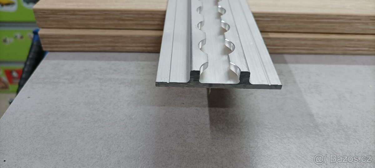 Hlinikove hranate lišty WURTH, SORTIMO. - 3