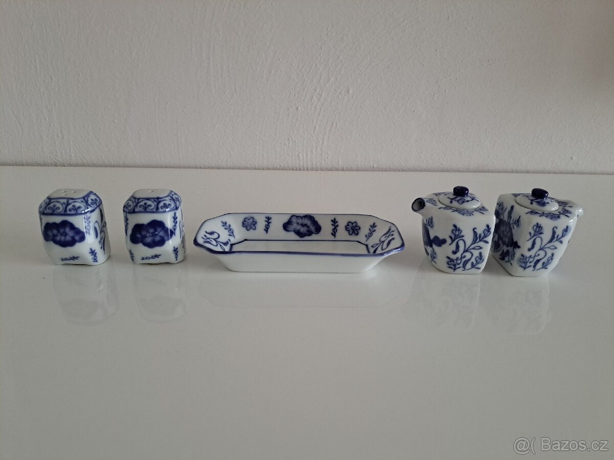 Stará porcelánová dochucovací sada - cibulák - 3