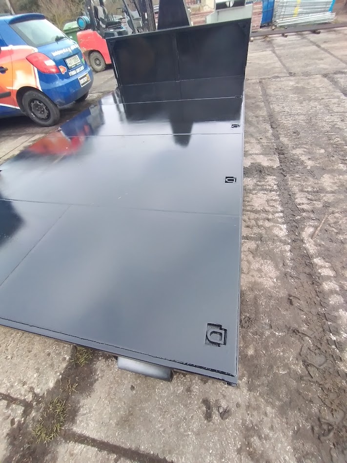 Prodám hákový suťový kontejner ABROLL - 3