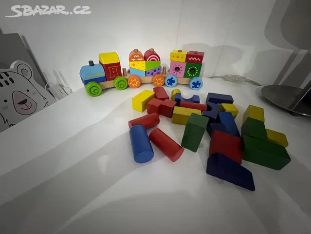 Dřevěný vlak barevný + kostky - 3