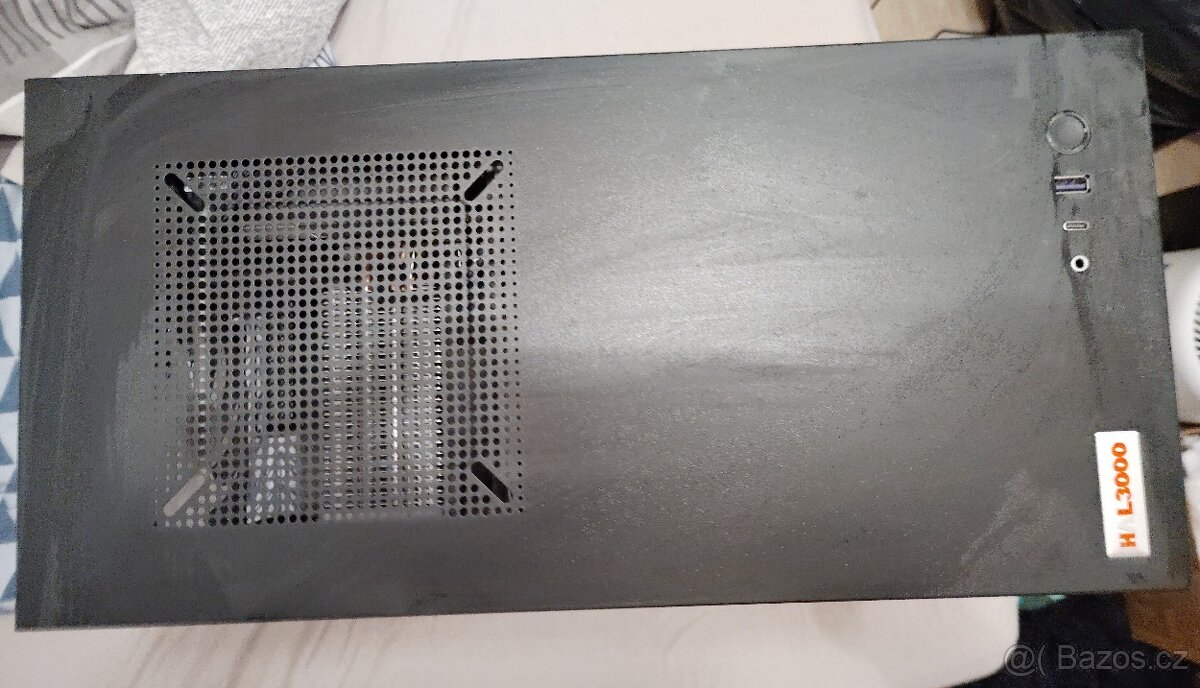 Zbylé komponenty+skříň a monitor - 3