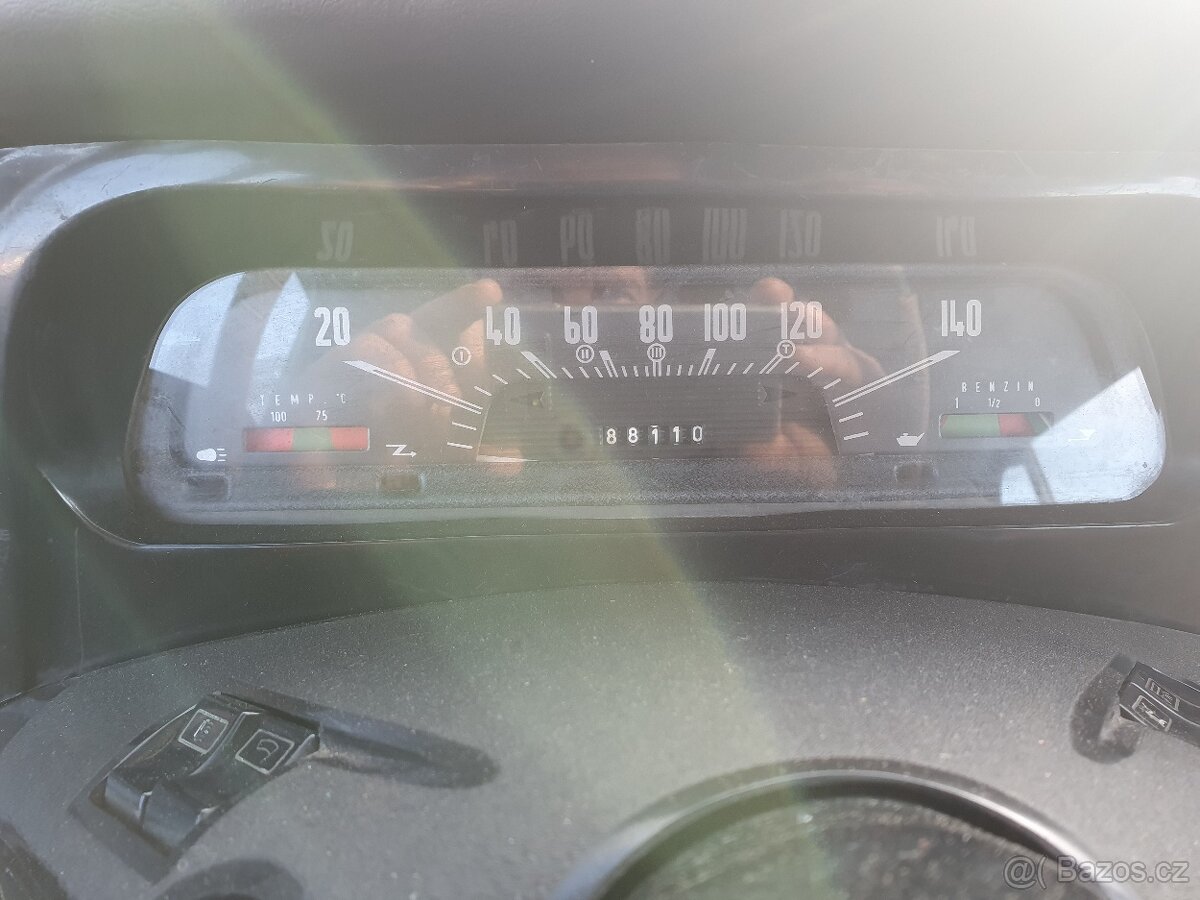 Škoda 1000 mb žábrovka - 3