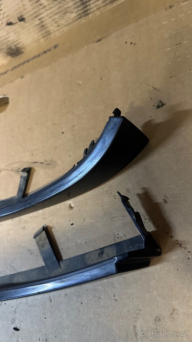 Lišty pod světla BMW E46 - 3