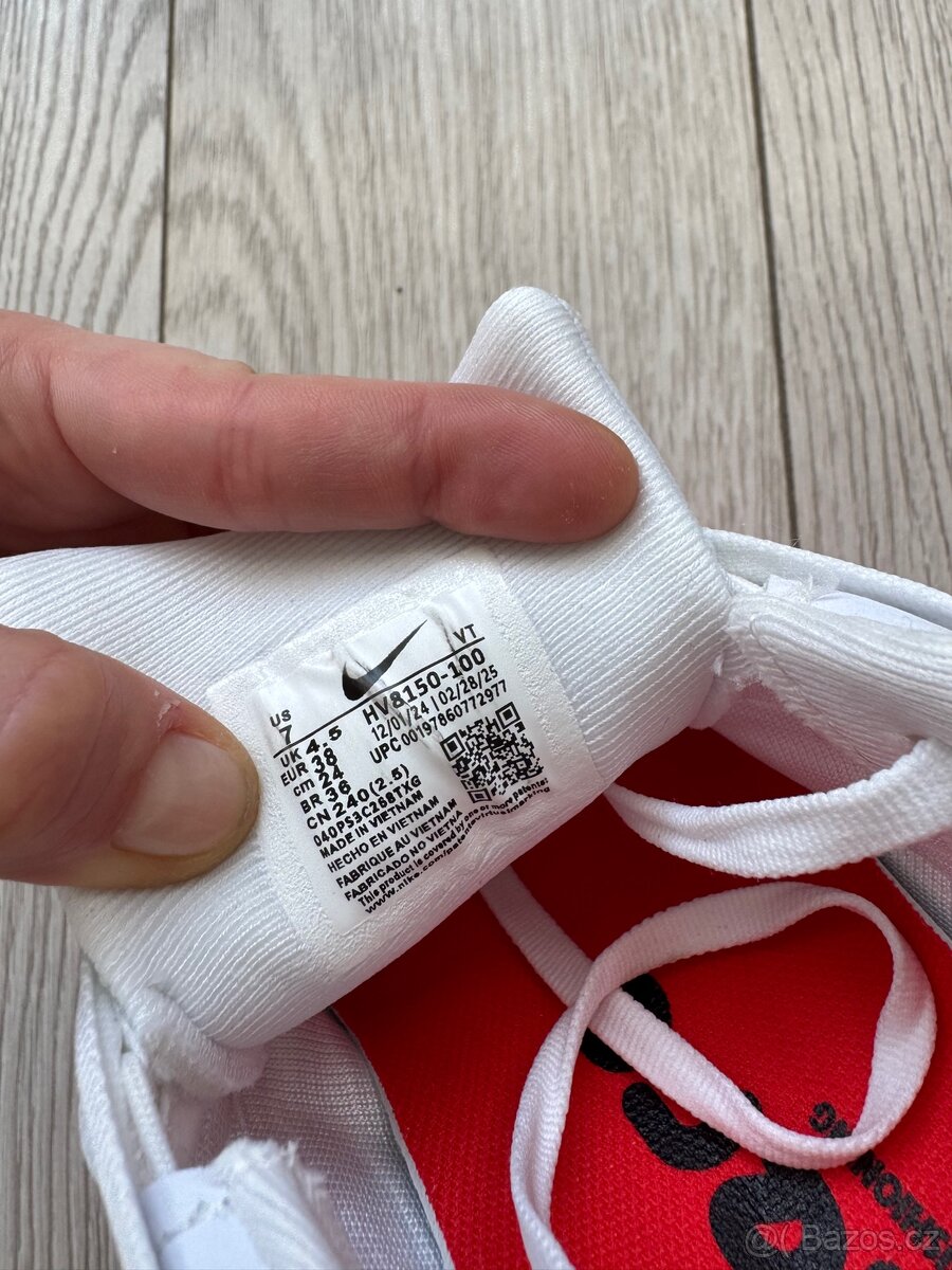 Nike Vomero Plus - 3