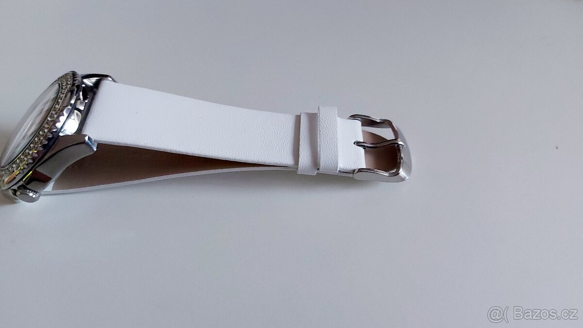 damske hodinky guess - 3