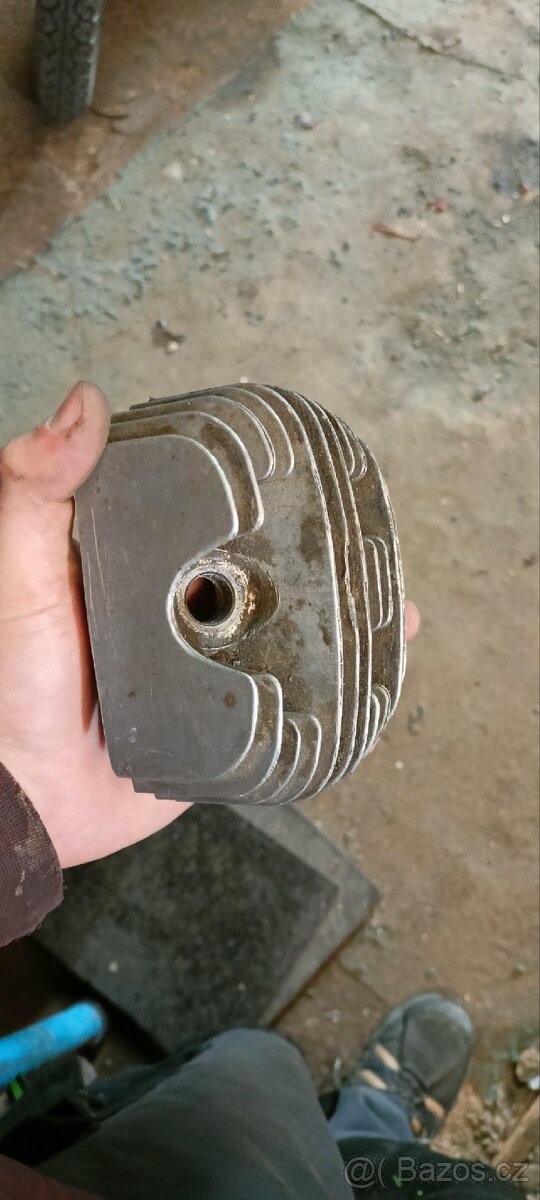 Hlava Jawa pionýr - 3