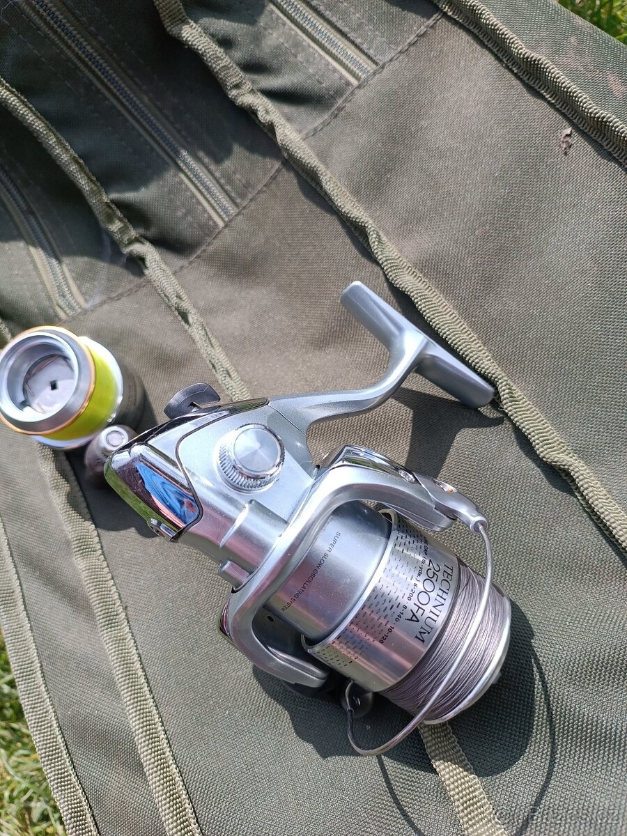Shimano Technium MGS - 3