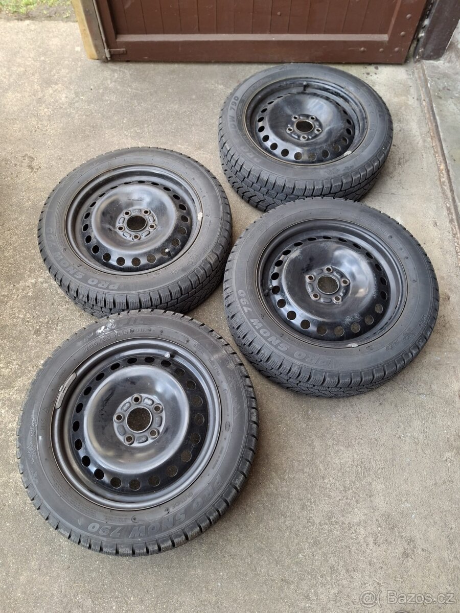 Zimní pneu Ford 5x108 R16 - 3