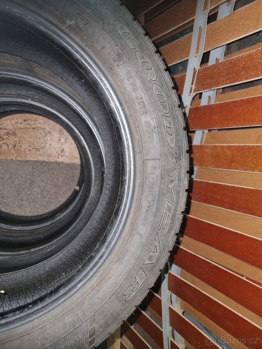 Letní 185/60 R15 84 H Goodyear - 3