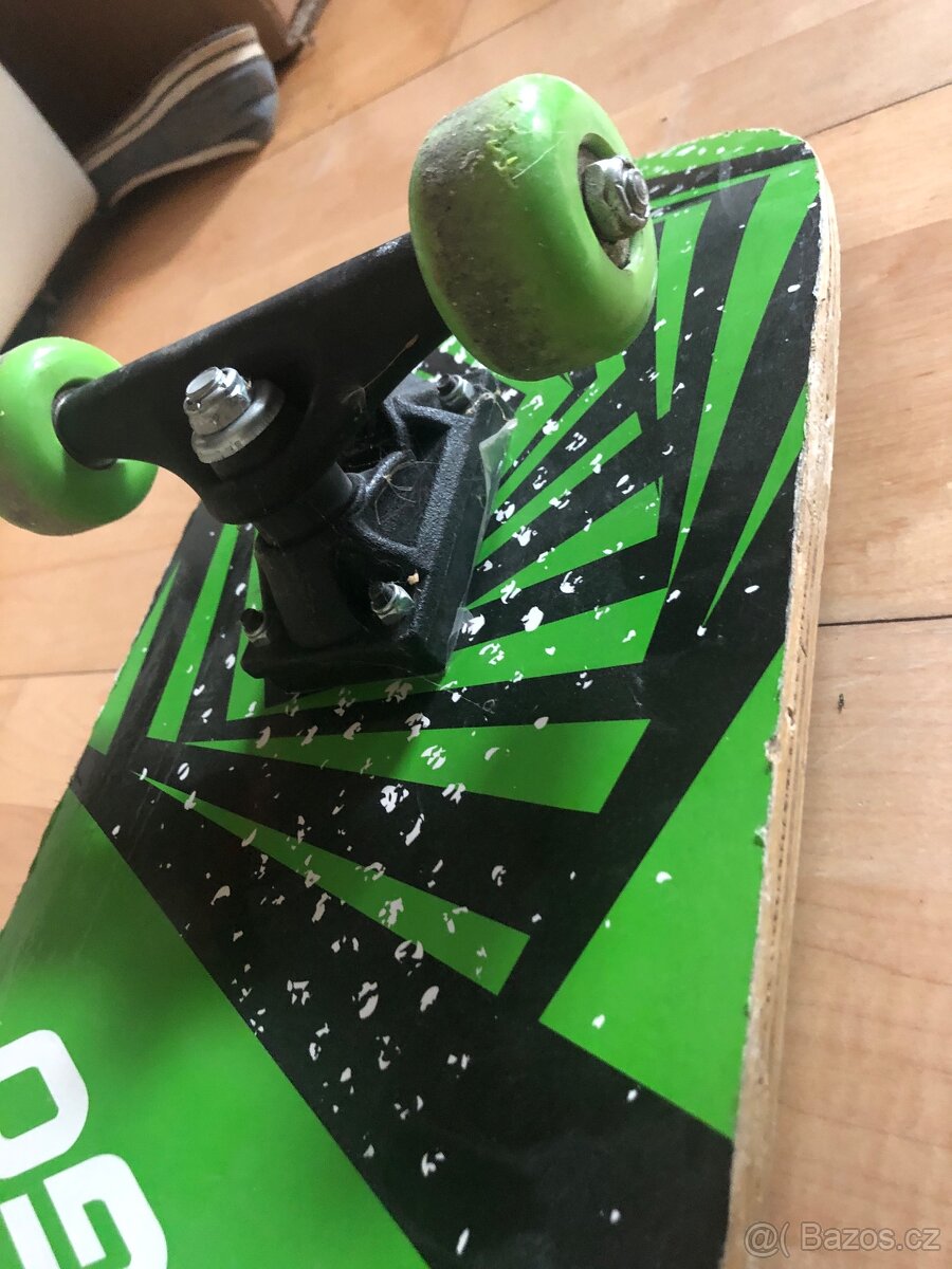 skateboard Avigo - 3