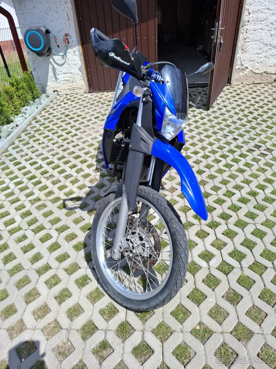 Motorka Yamaha - 3