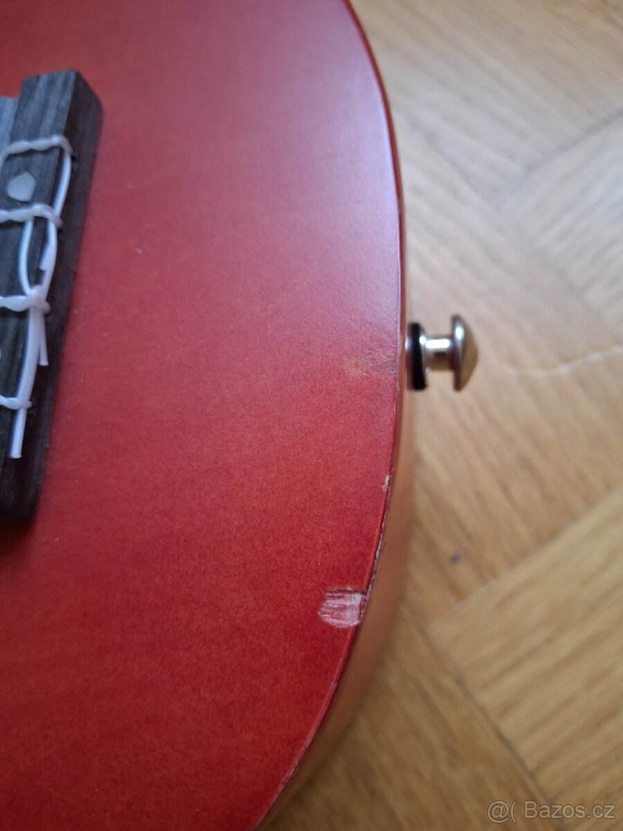 Cascha HH 3961 Soprano Ukulele Set Red – ukulele + obal - 3