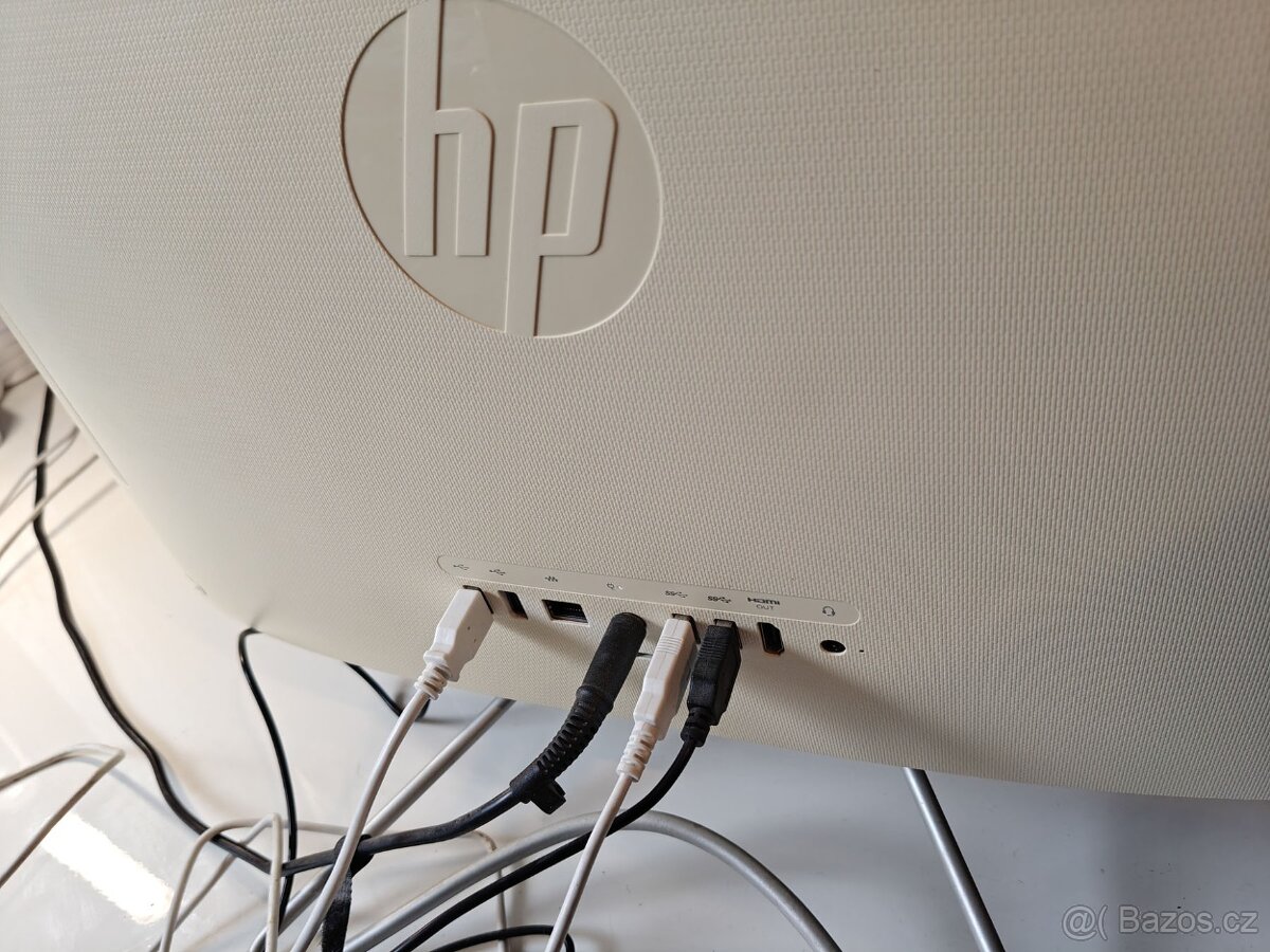 Elegantní PC s Windows 11 - HP 200 21.5" G3 - 3