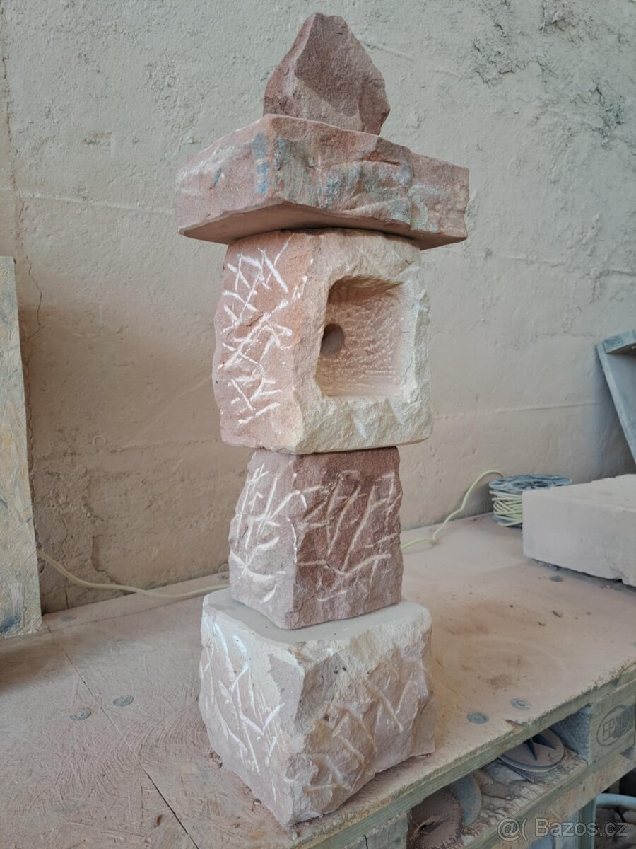 Vyšší lucerny z pískovce - 3