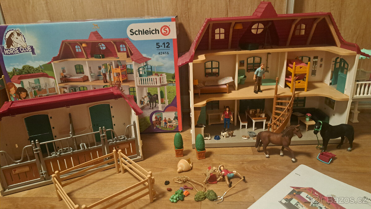Schleich 42416 Velký koňský dvůr - 3