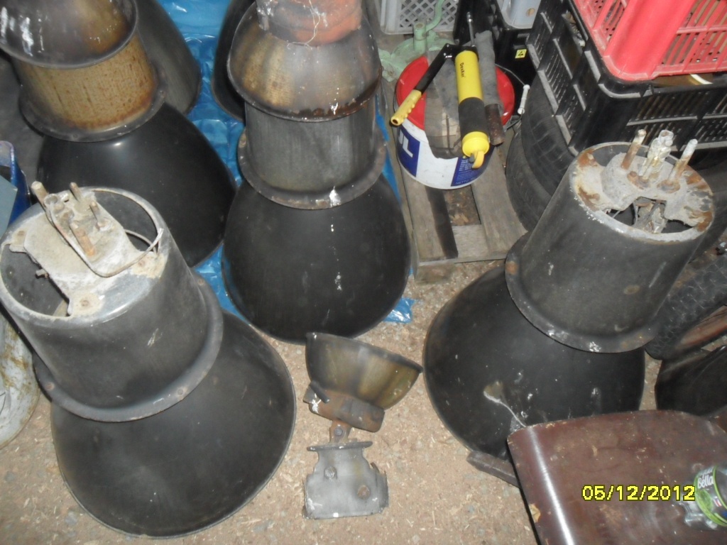 Prumyslove , halove lampy - 3