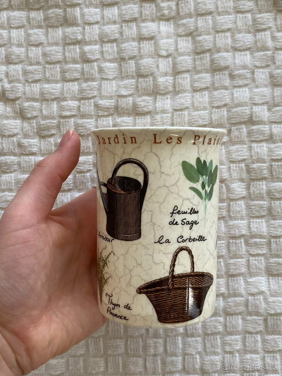 Hrnek s potiskem zahrada - 3