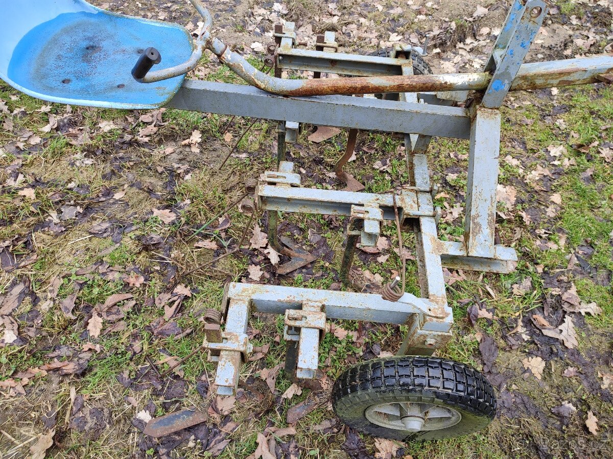 Plečka do zeleniny, česneku za traktor i malotraktor - 3