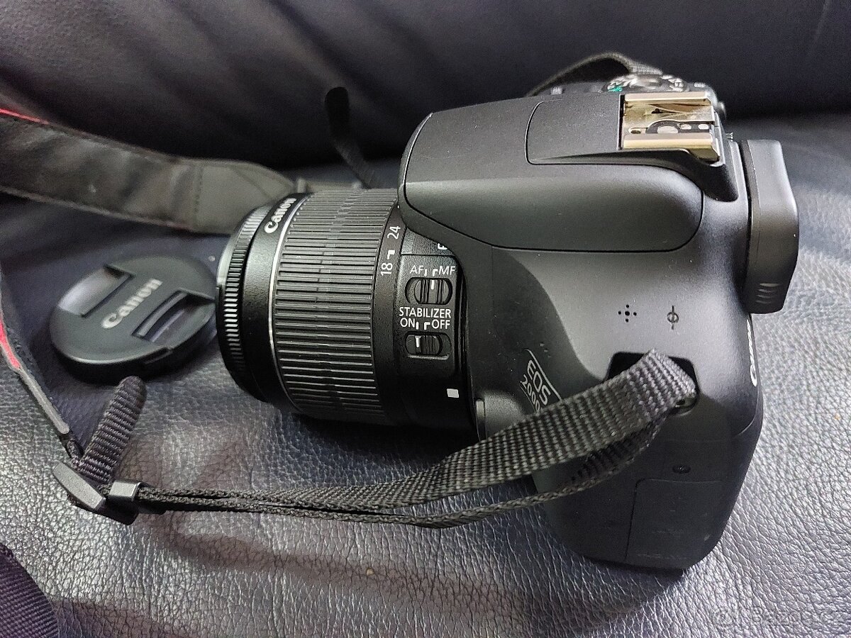 Foťák Canon EOS 2000D,objektiv Canon EOS 18-55mm, nabíječka - 3