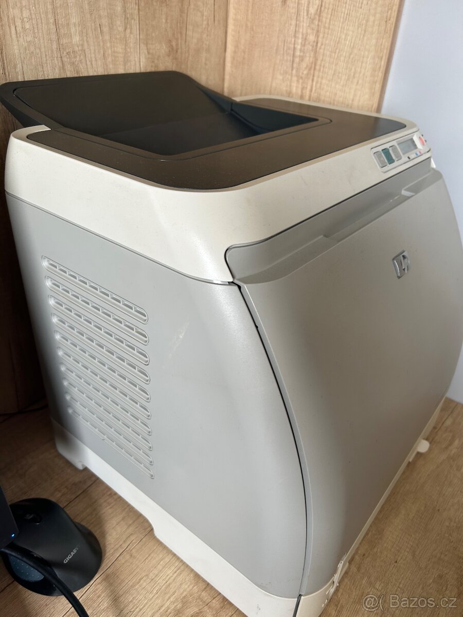 HP color laserjet 1600 - 3