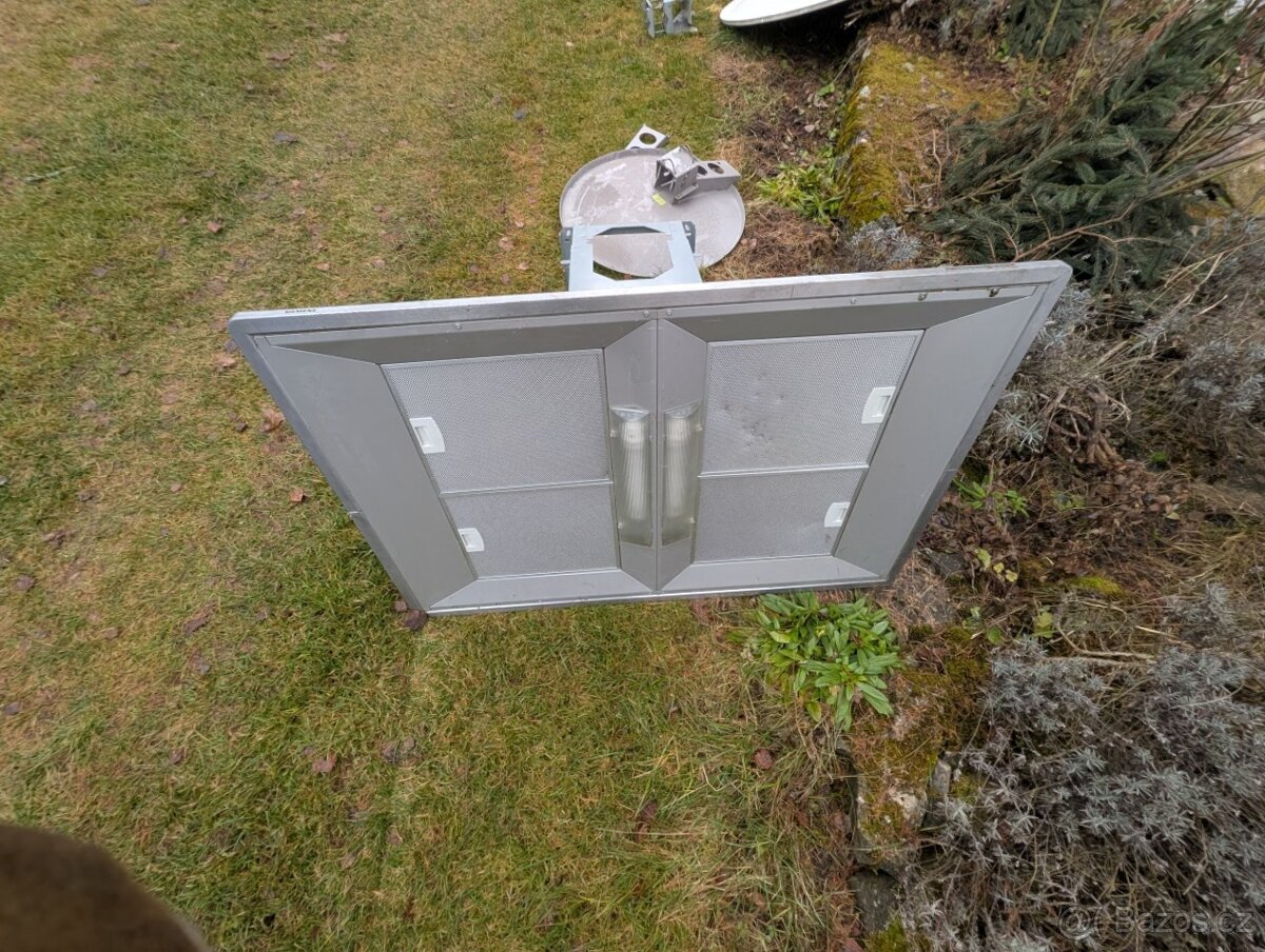 ostrovni digestor siemens - 3