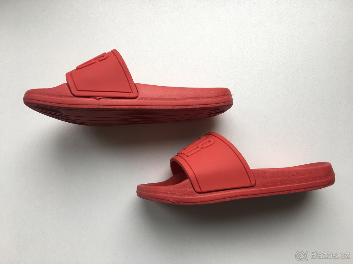 Pantofle červené vel. 28 Big Star - 3