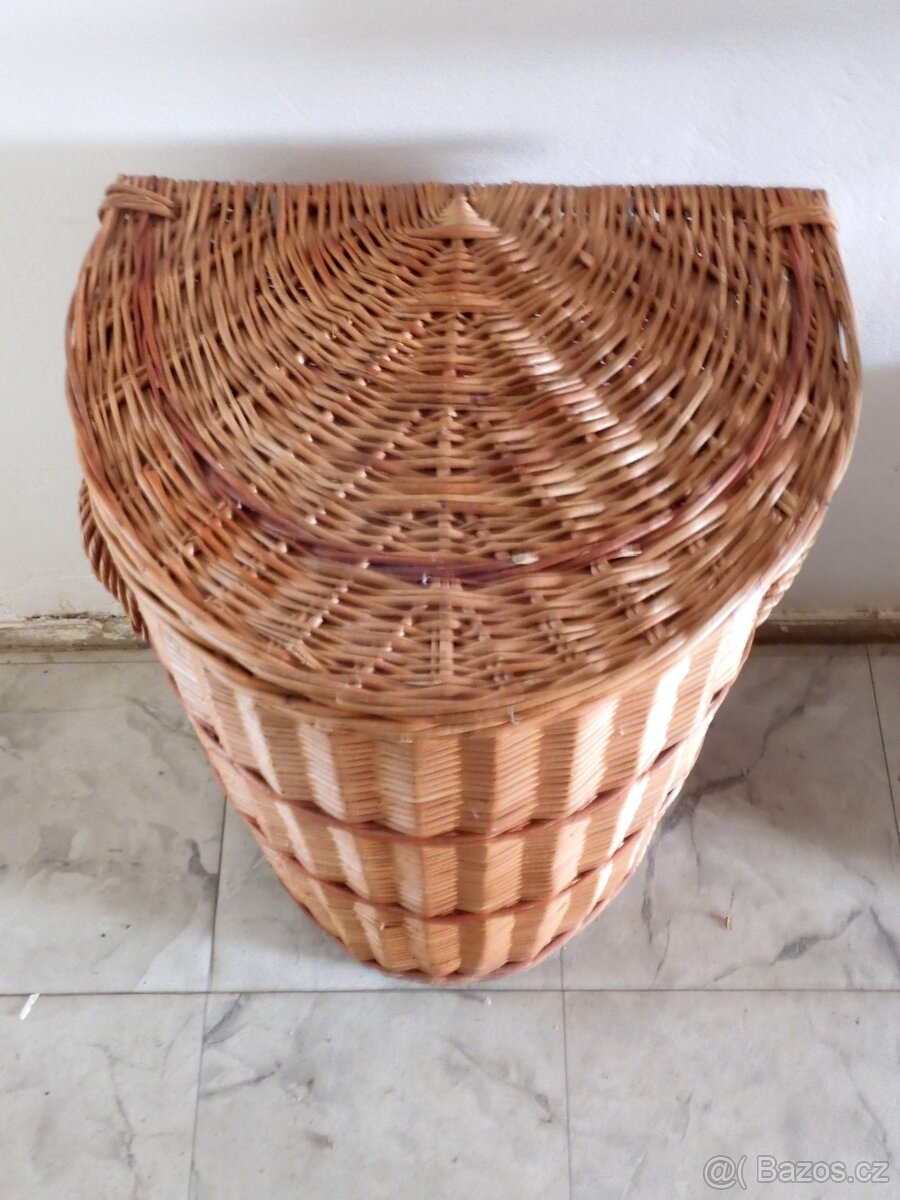 Proutěný prádelní koš - 3