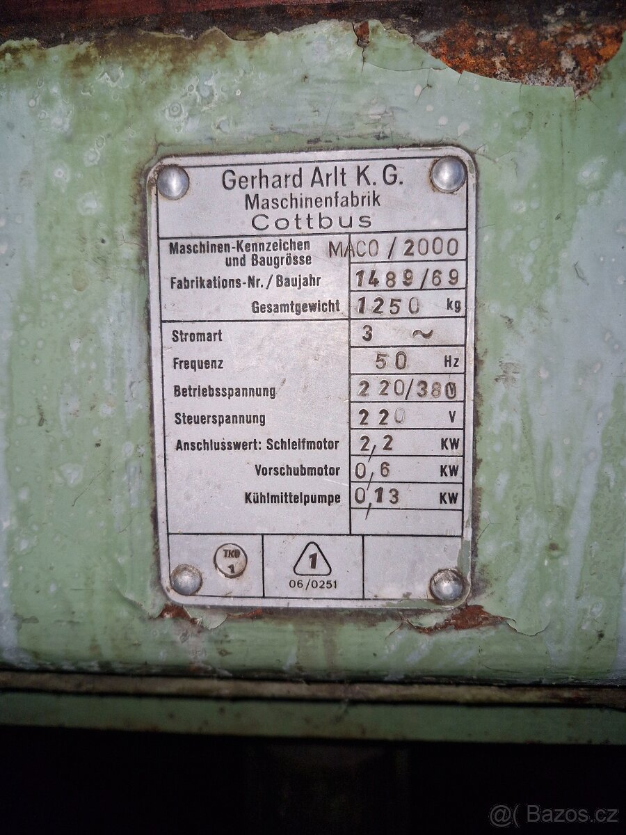 Prodám soubor 3 brusnych strojů Vollmer - 3