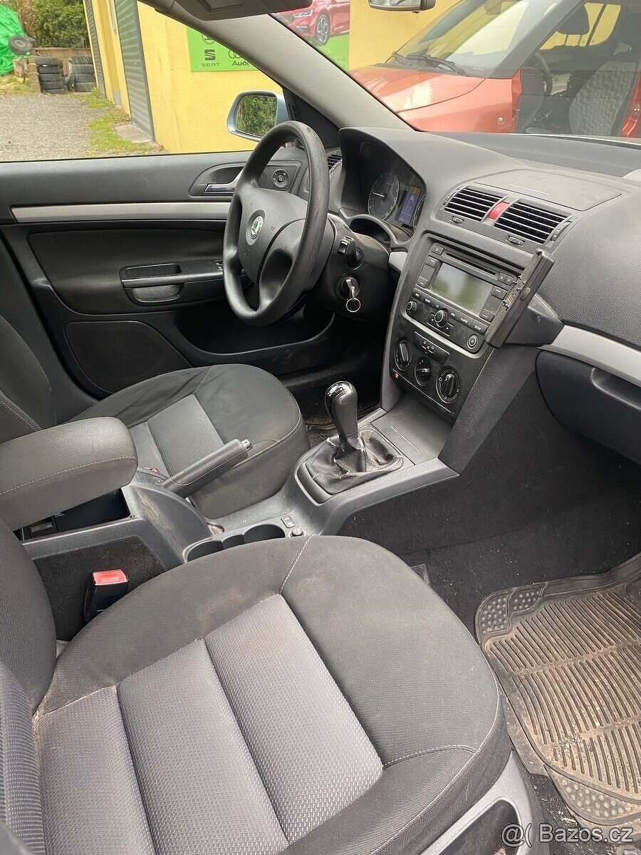 Škoda Octavia 2 Combi 1.9tdi 77kw BLS - 3