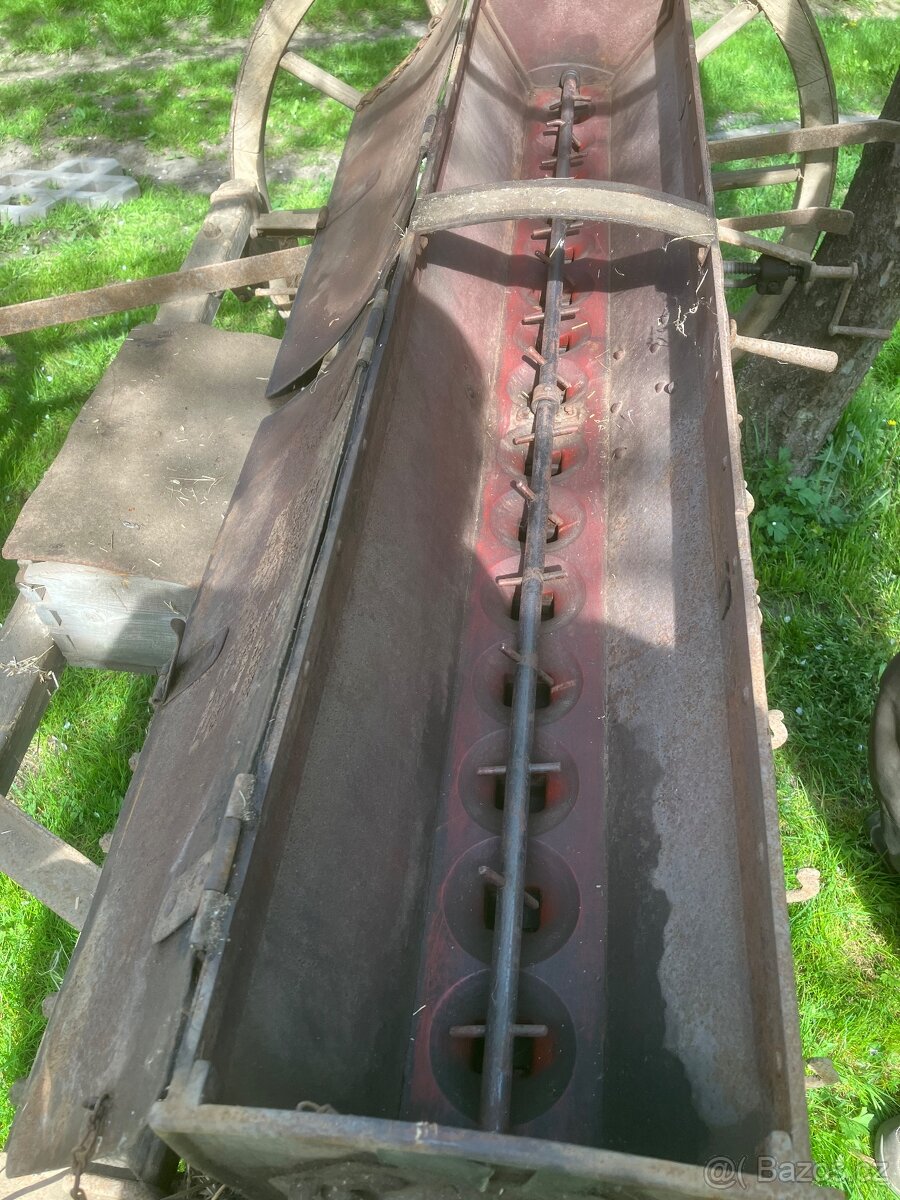 Secí stroj - 3