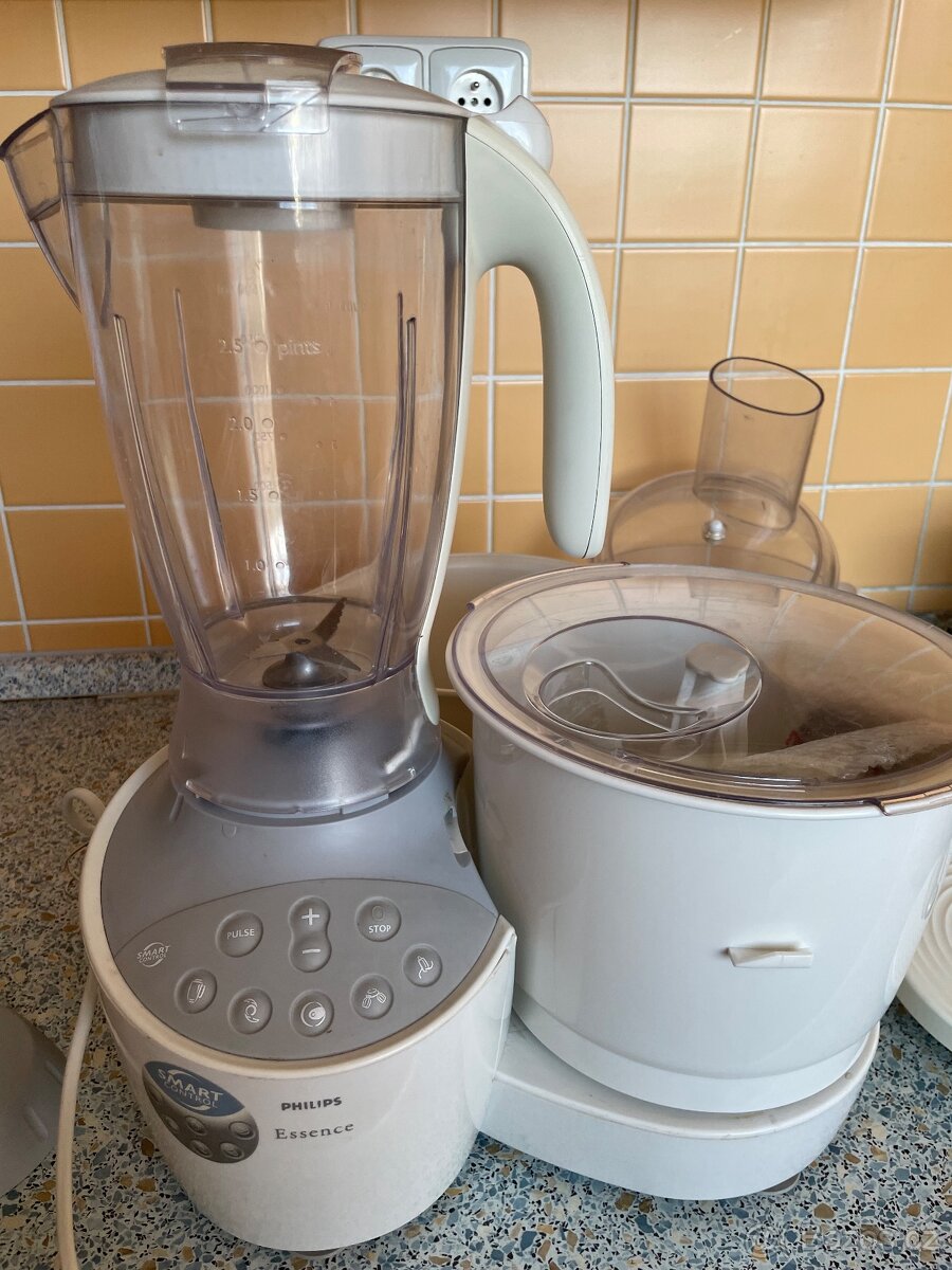 Kuchyňský robot Philips Essence HR 7756 - 3