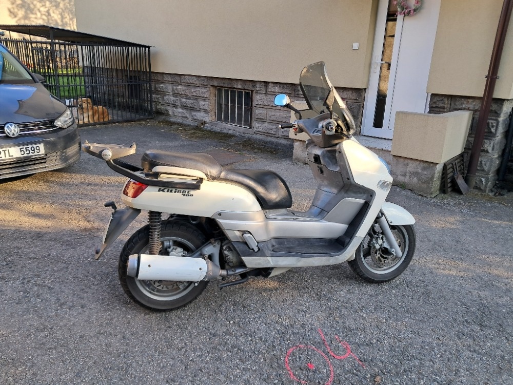 Yamaha Versity 300 - 3
