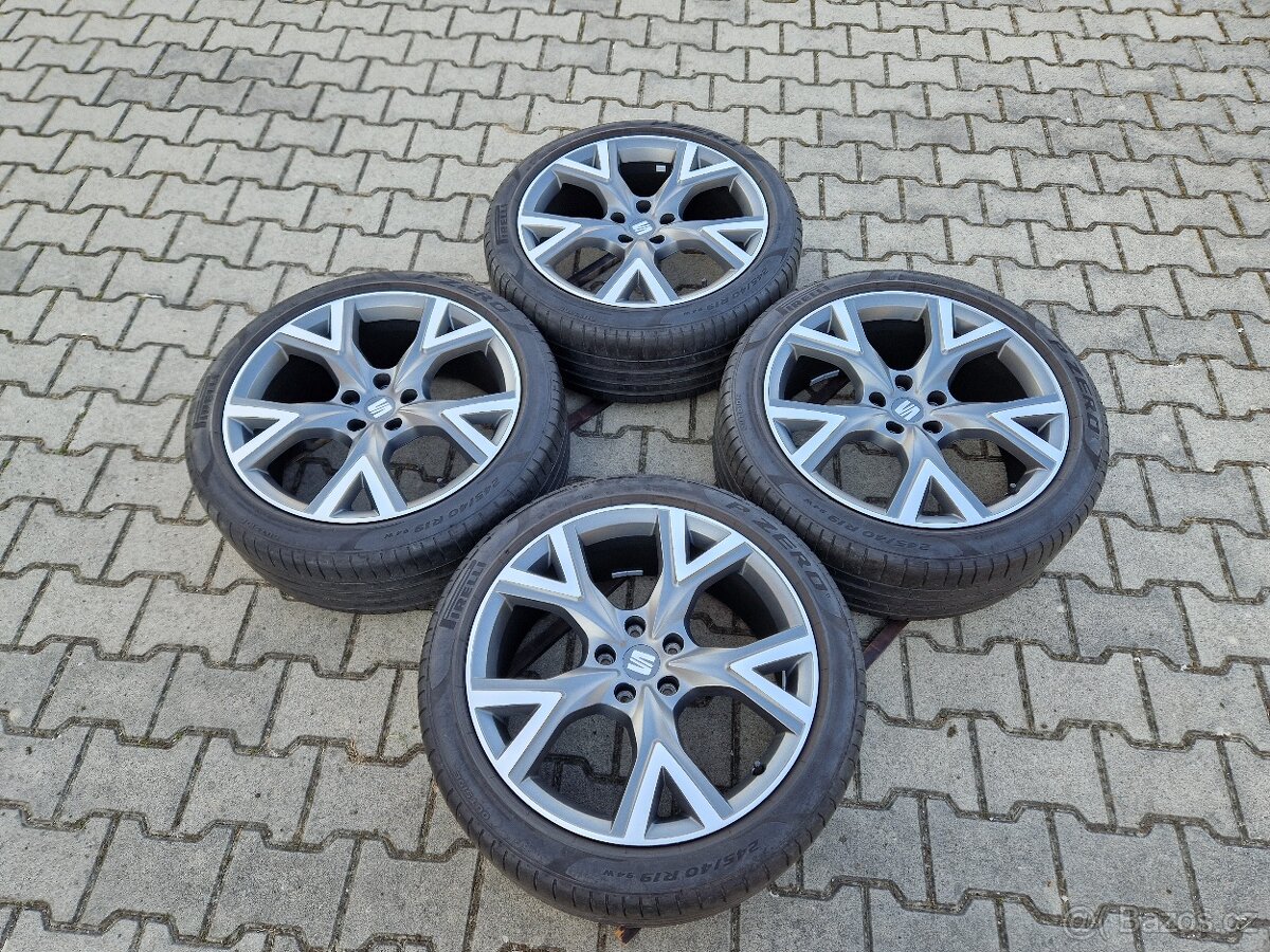 Kola Seat Ateca FR / Cupra Ateca / Škoda Karoq 8x19 ET45 - 3