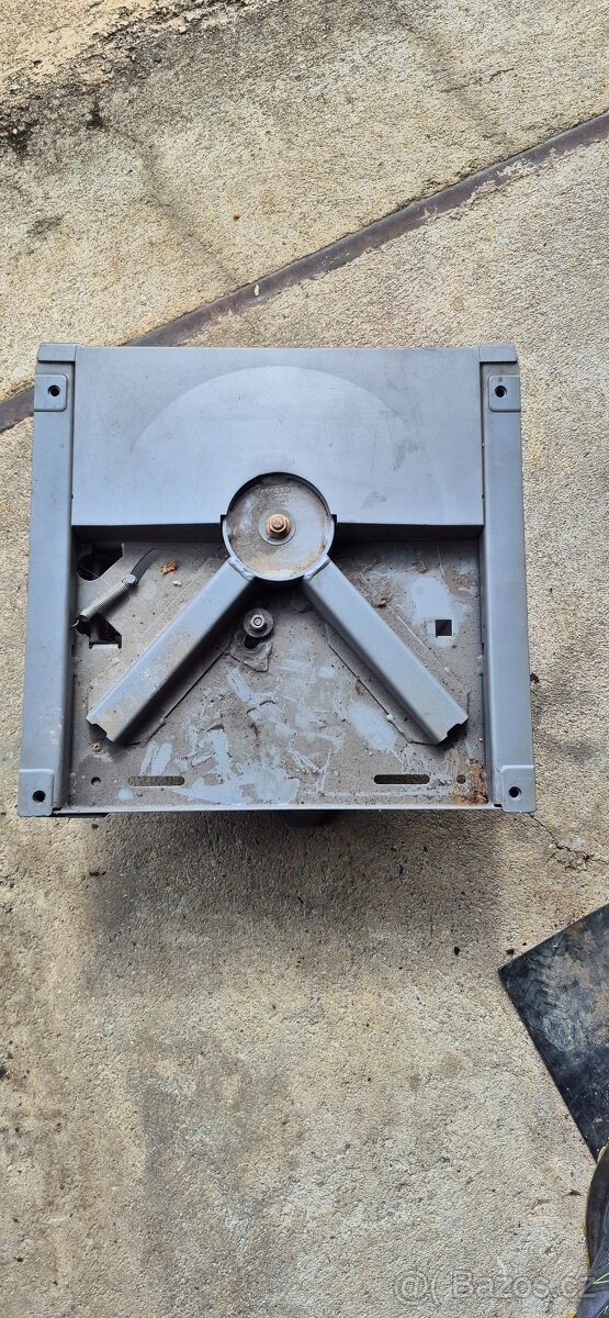 Vw t4 otočná konzole - 3