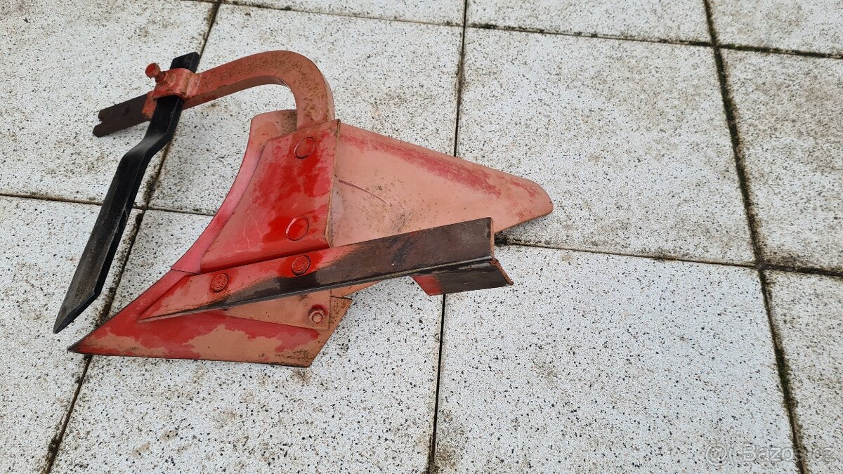 Tera Vari jednoradličný pluh - 3