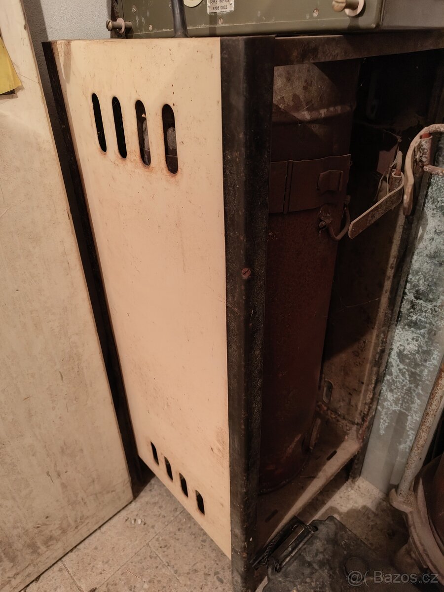 Prodám staré kamna - 3