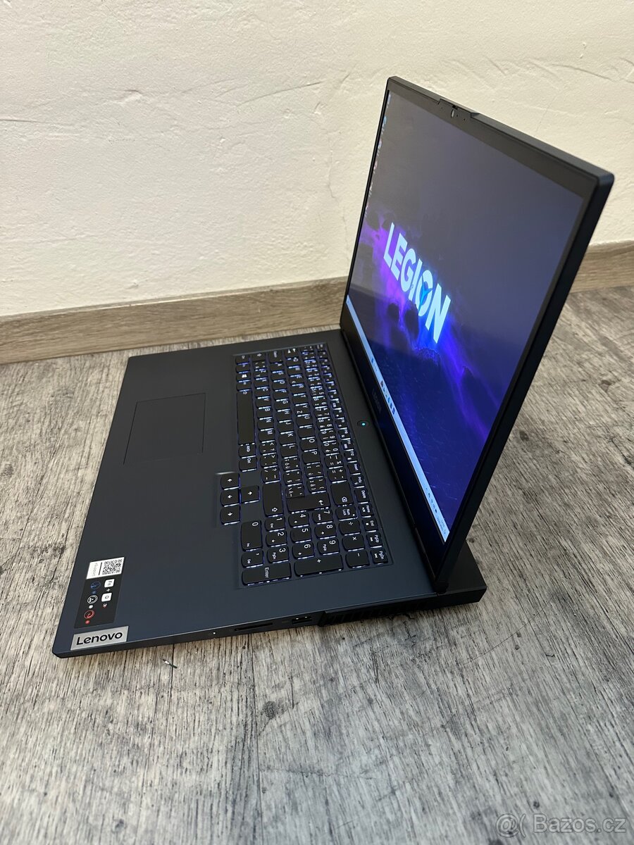 17.3” HERNÍ MAŠINA- RYZEN 7,1000GB SSD, RTX, WIN1 - 3