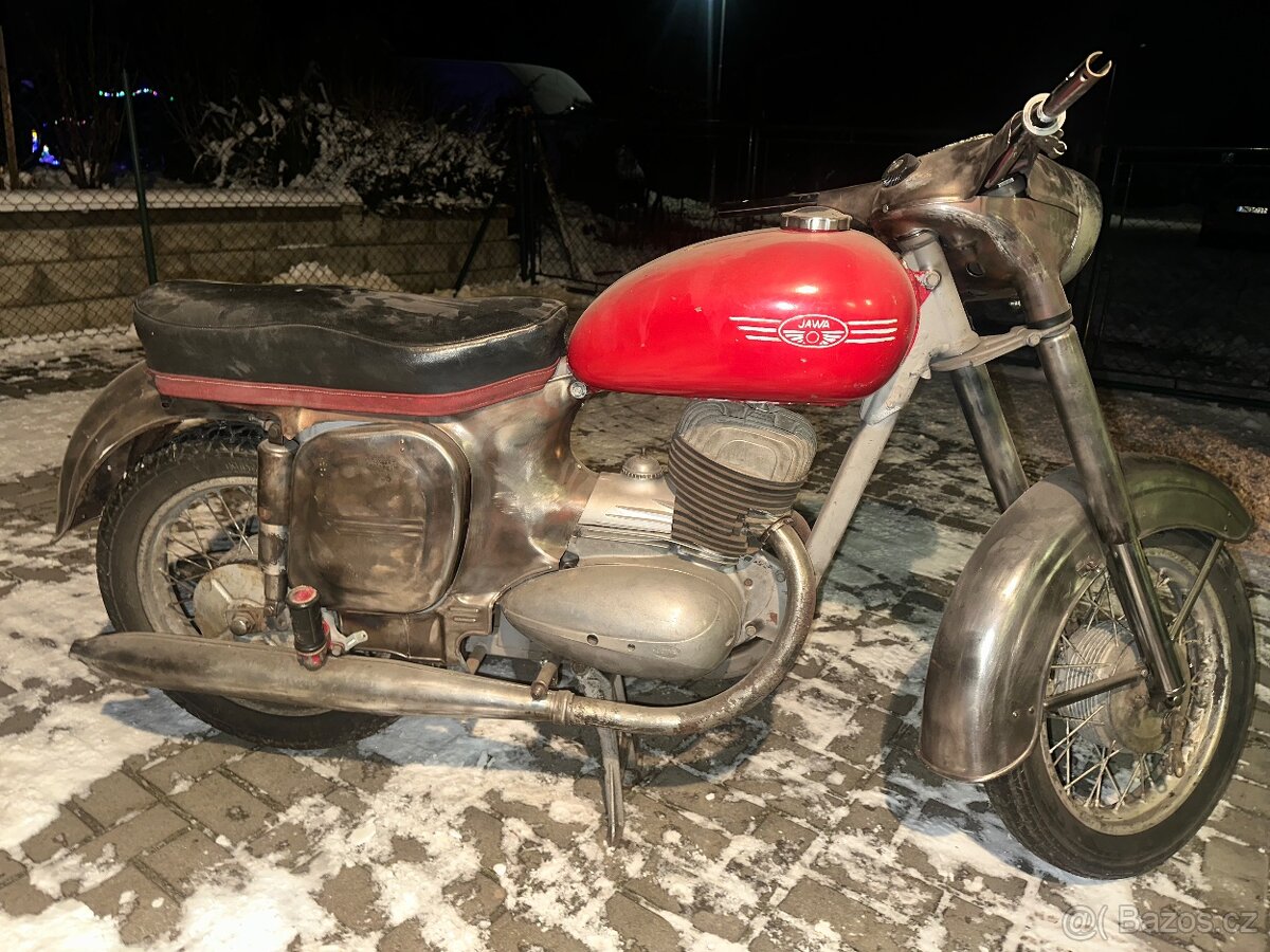 Jawa 250/559 - 3