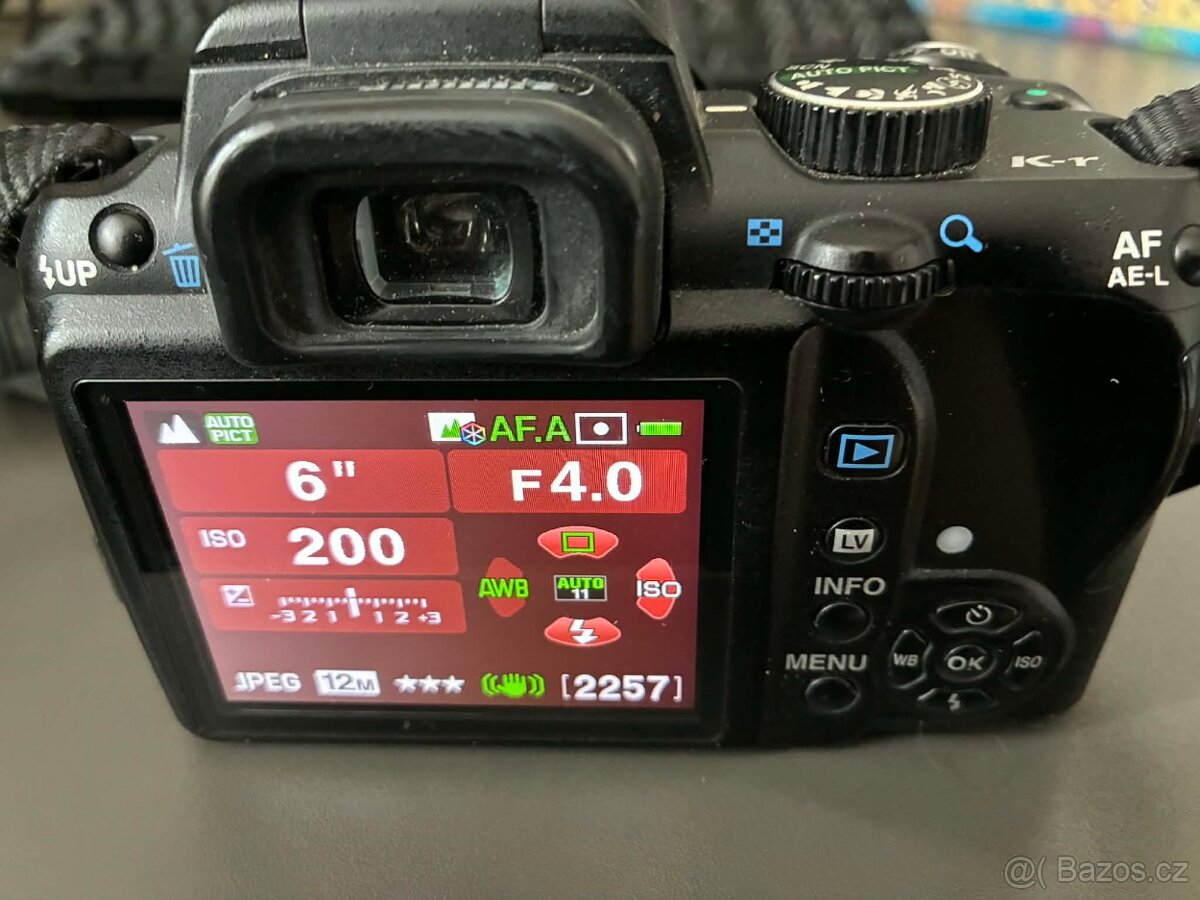 Pentax K-r - 3