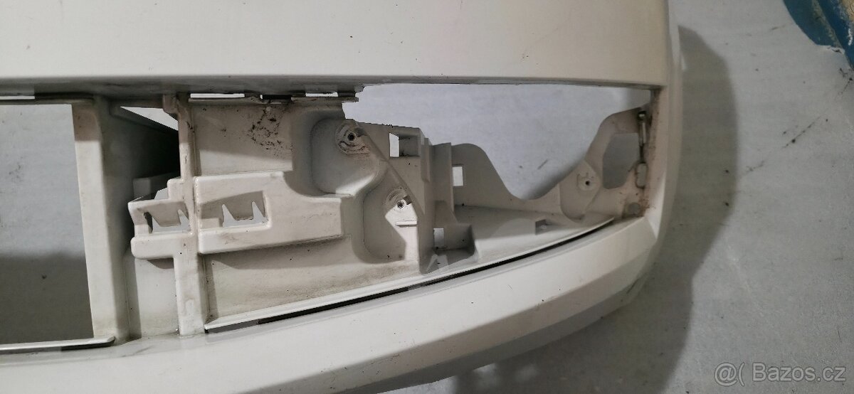 Přední nárazník Škoda Octavia III - 3