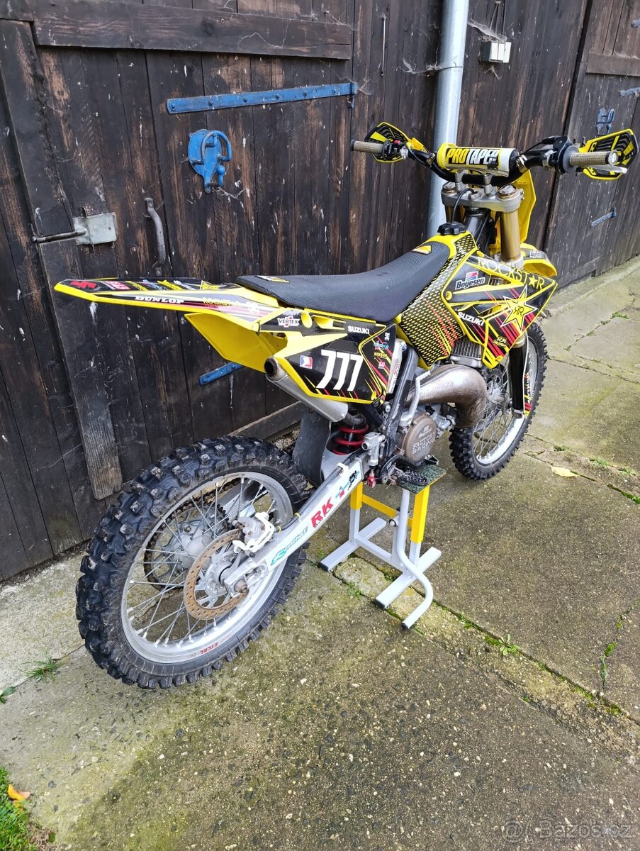 Suzuki RM 125 - 3