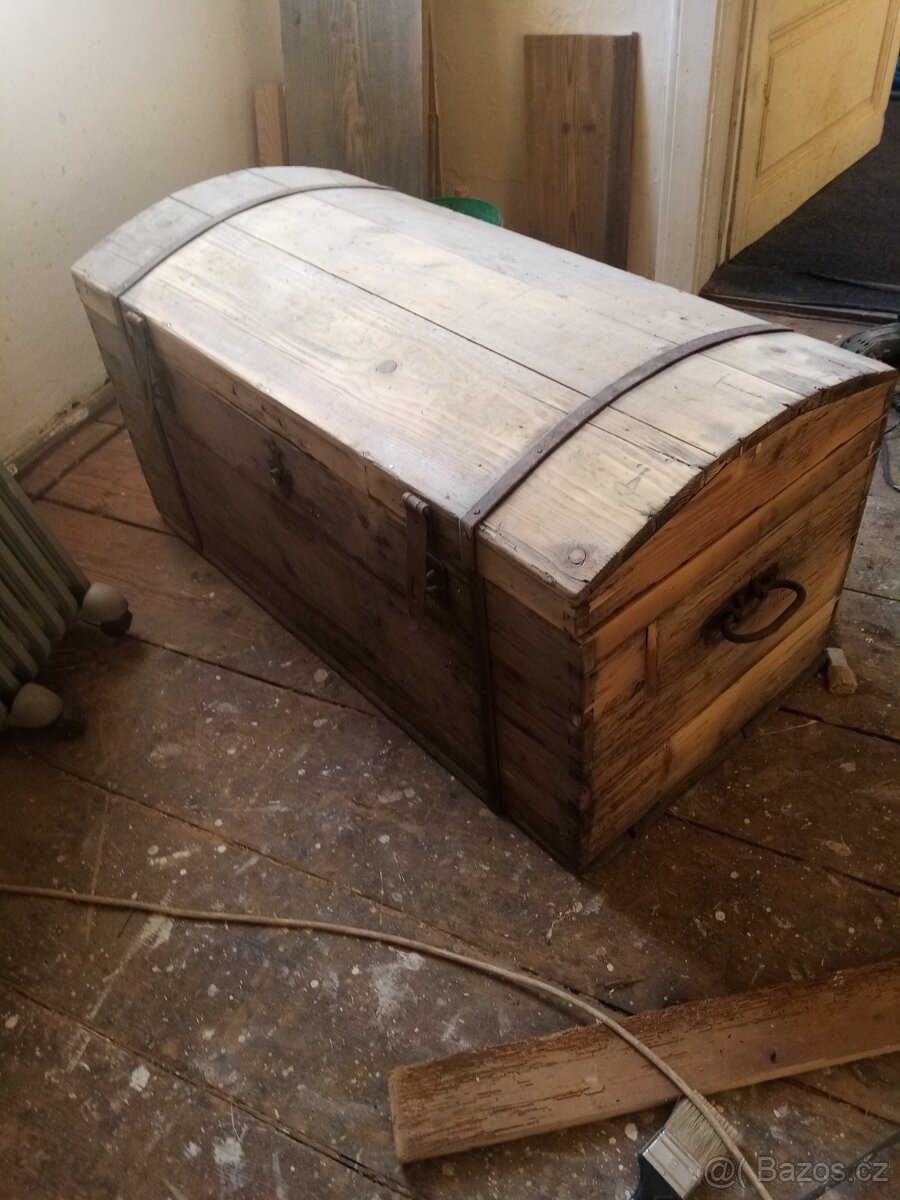 Starožitný Selský nábytek - 3