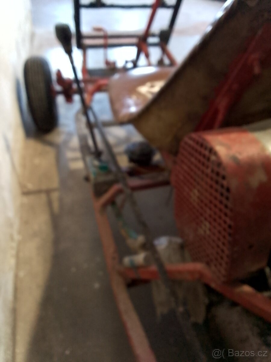 Motokára ČZ 175 - 3