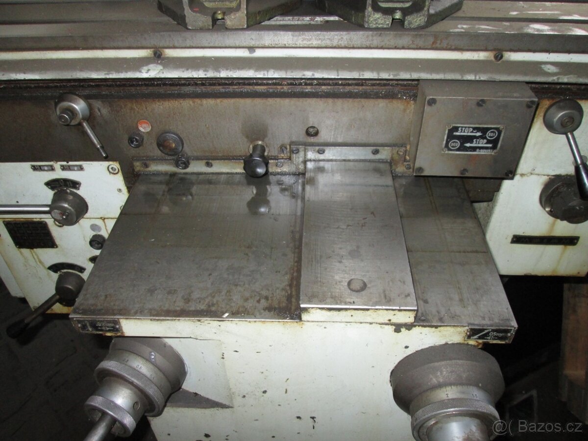 Konzolová frézka TOS FNK 25 A (8960) - 3