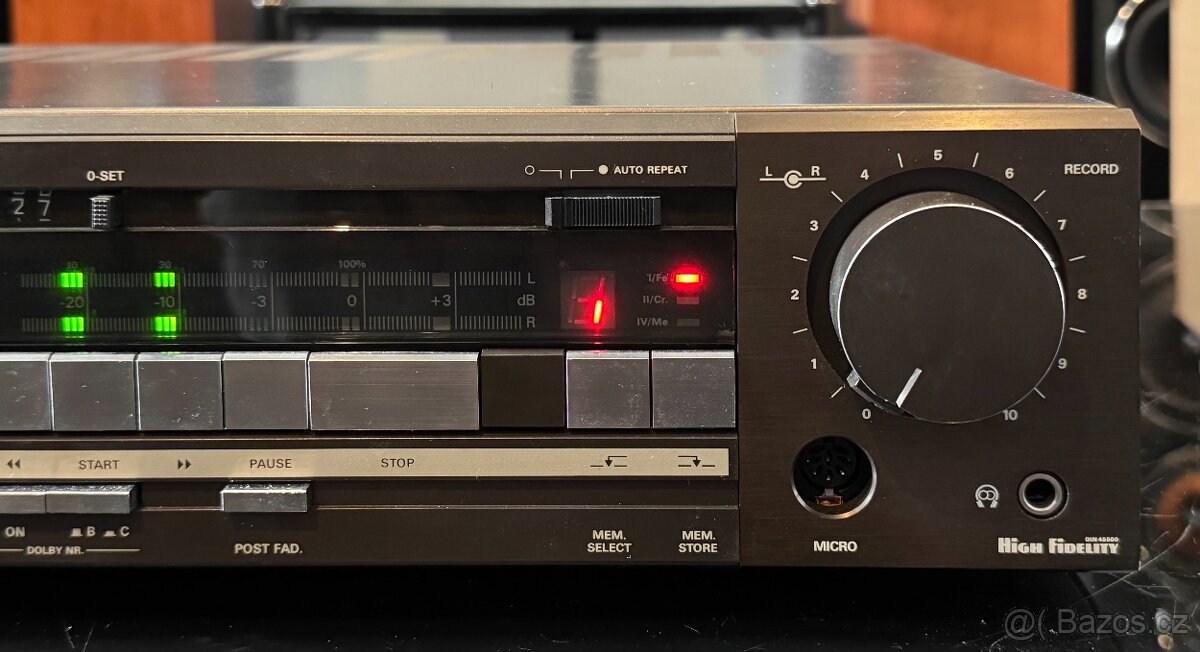 Grunding CF 7400 kazetový magnetofon - 3